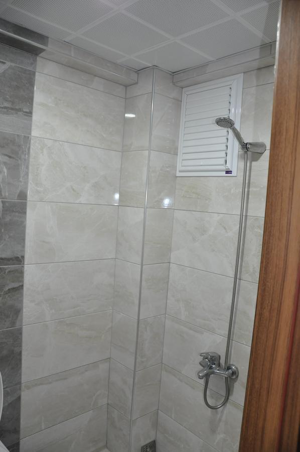 Hotel Altug Isparta Ngoại thất bức ảnh