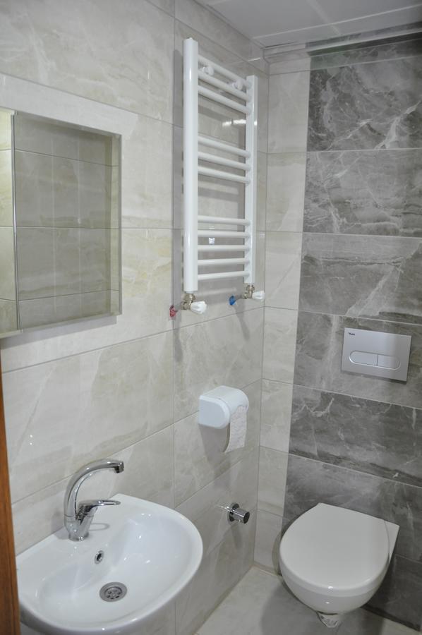 Hotel Altug Isparta Ngoại thất bức ảnh